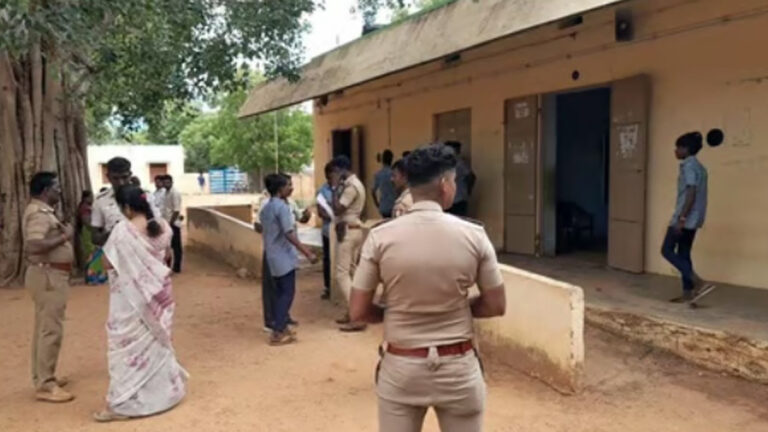 Sickle cutting among school students at Tirunelveli Govt