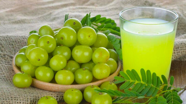 What are the benefits of gooseberry and coconut oil for hair Growth