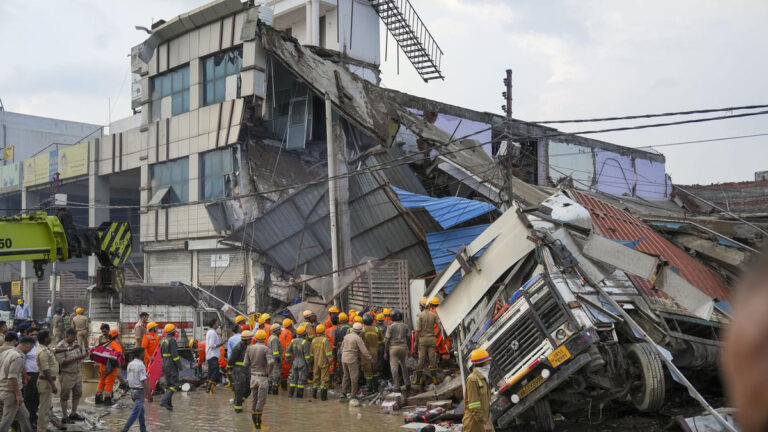 A building collapsed in Bengaluru due to rain and workers were trapped inside