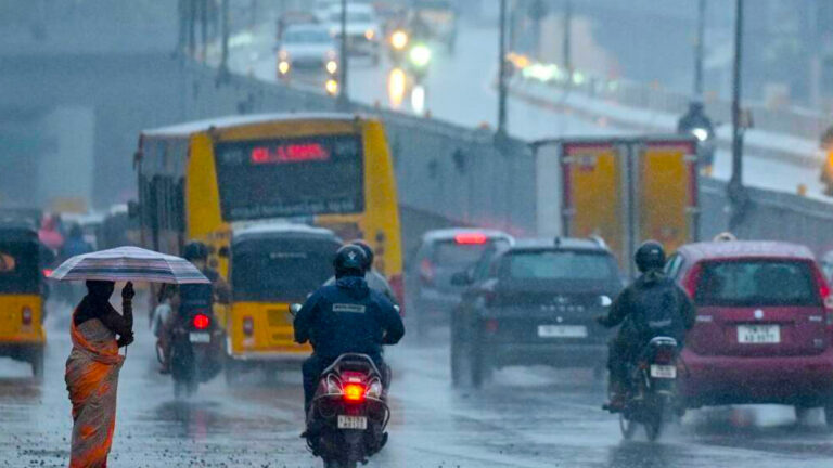 Heavy rains to lash 19 districts of Tamil Nadu on Friday